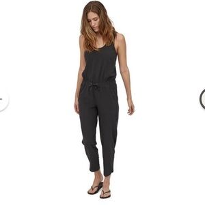 Women’s Patagonia Fleetwith Romper NWOT Small